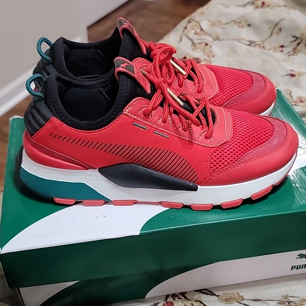 Worn 3 times Excellent Condition